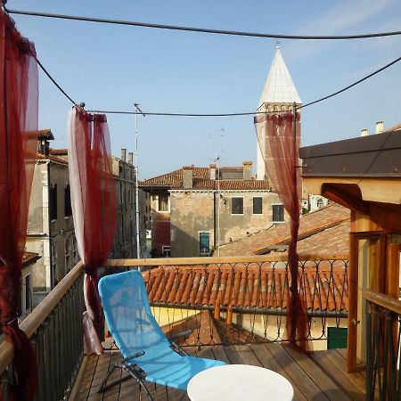 Key Location Near Palazzo Grassi Villa เวนิส ภายนอก รูปภาพ