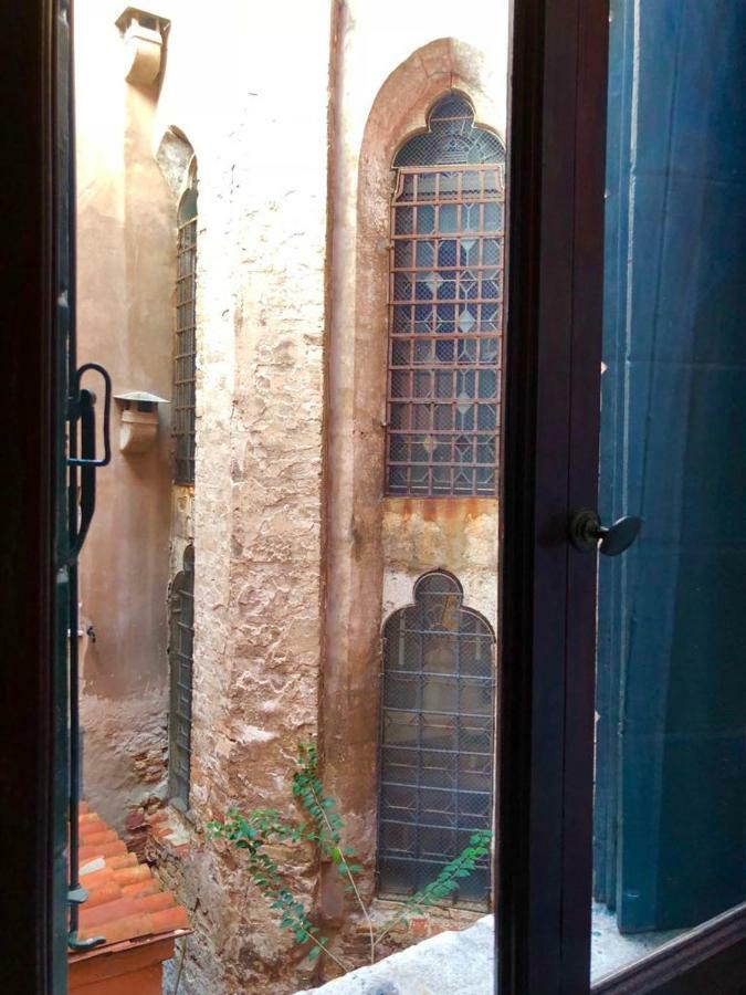 Key Location Near Palazzo Grassi Villa เวนิส ภายนอก รูปภาพ
